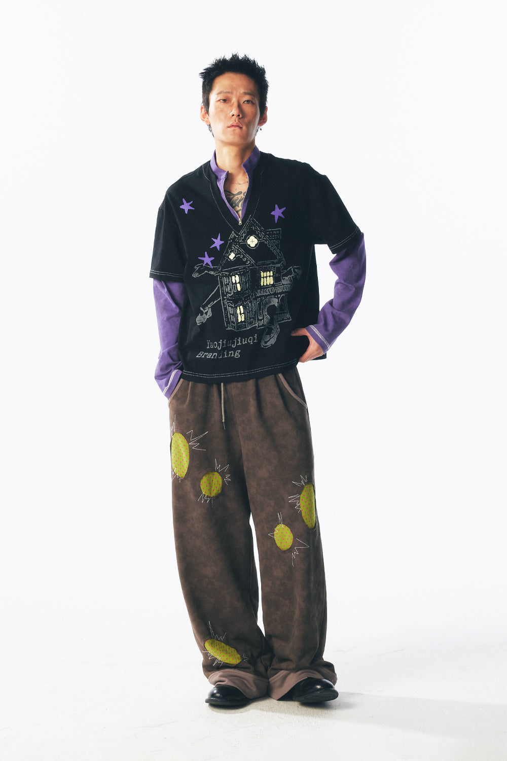 「変な一口ハウス」魔法使いフェイクツーピース長袖Tシャツ