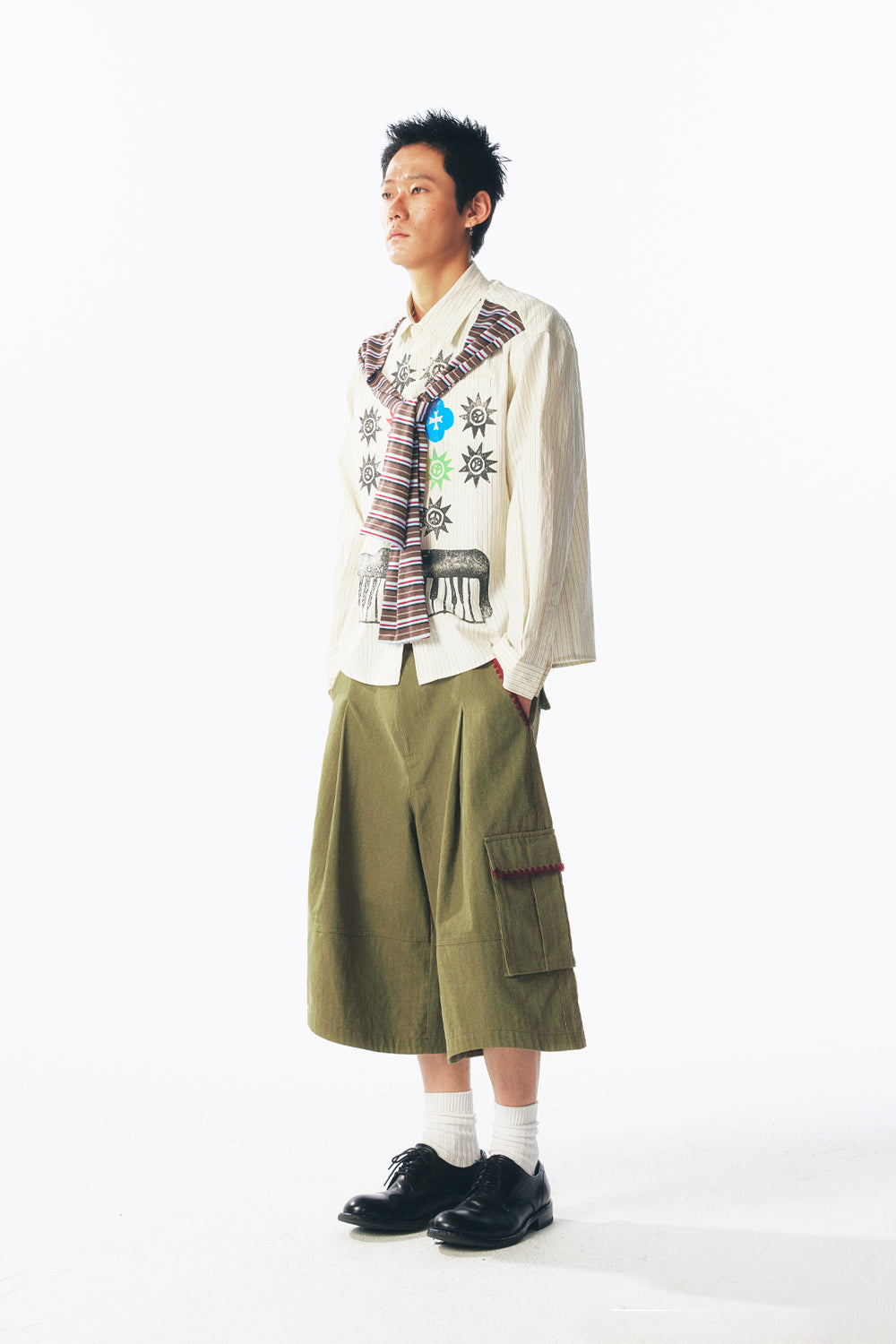 「ピーストーテム」フェイクスリーブシャツ