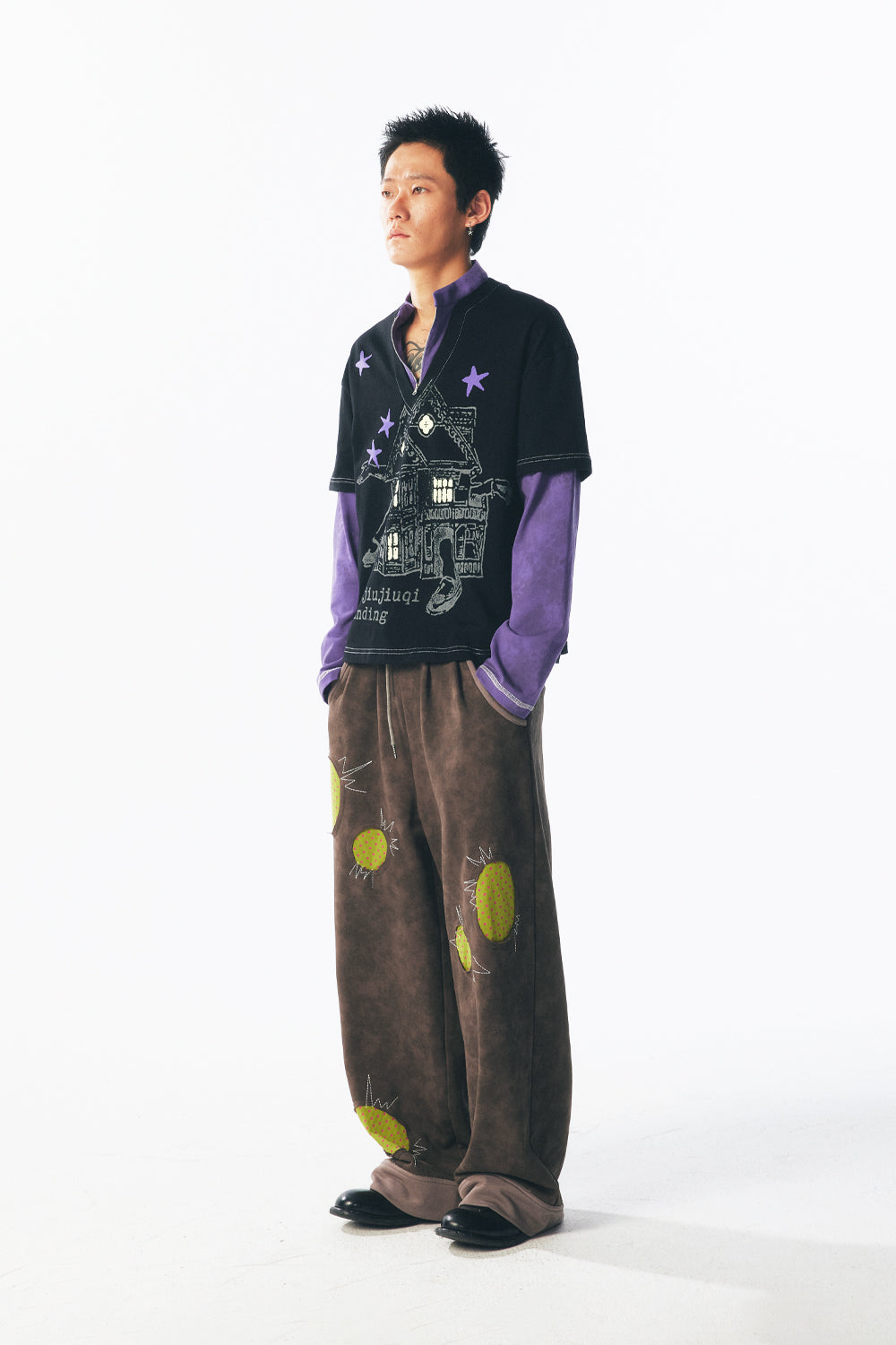 「変な一口ハウス」魔法使いフェイクツーピース長袖Tシャツ