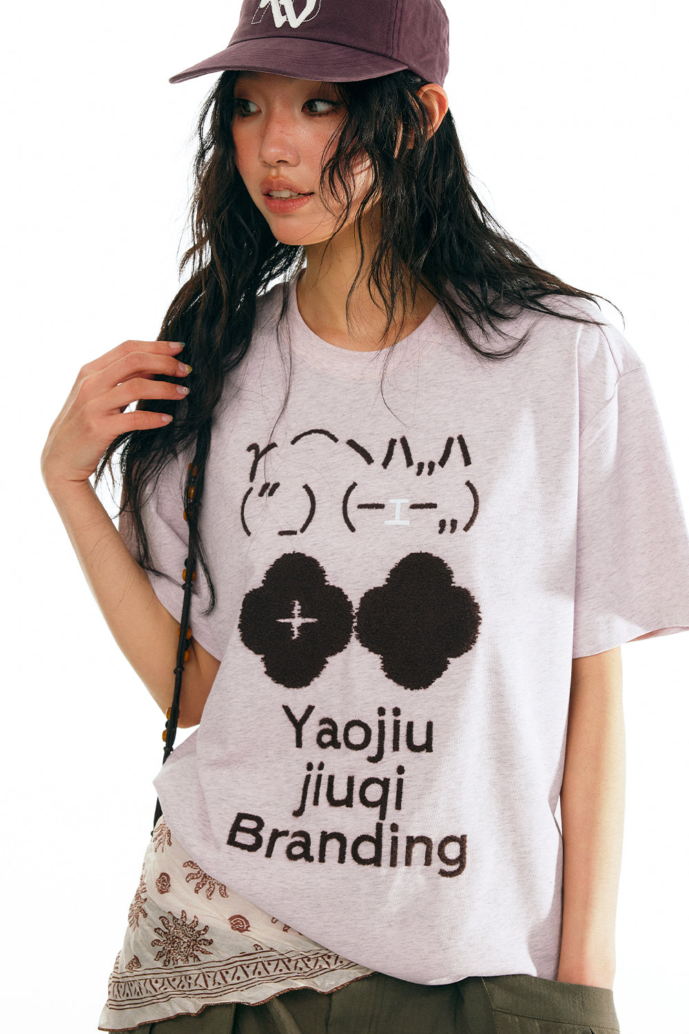 Emoticon Flocked Cat T-shirt