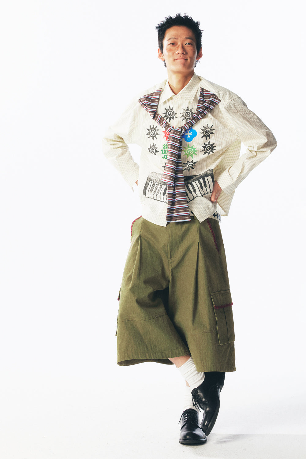 「ピーストーテム」フェイクスリーブシャツ