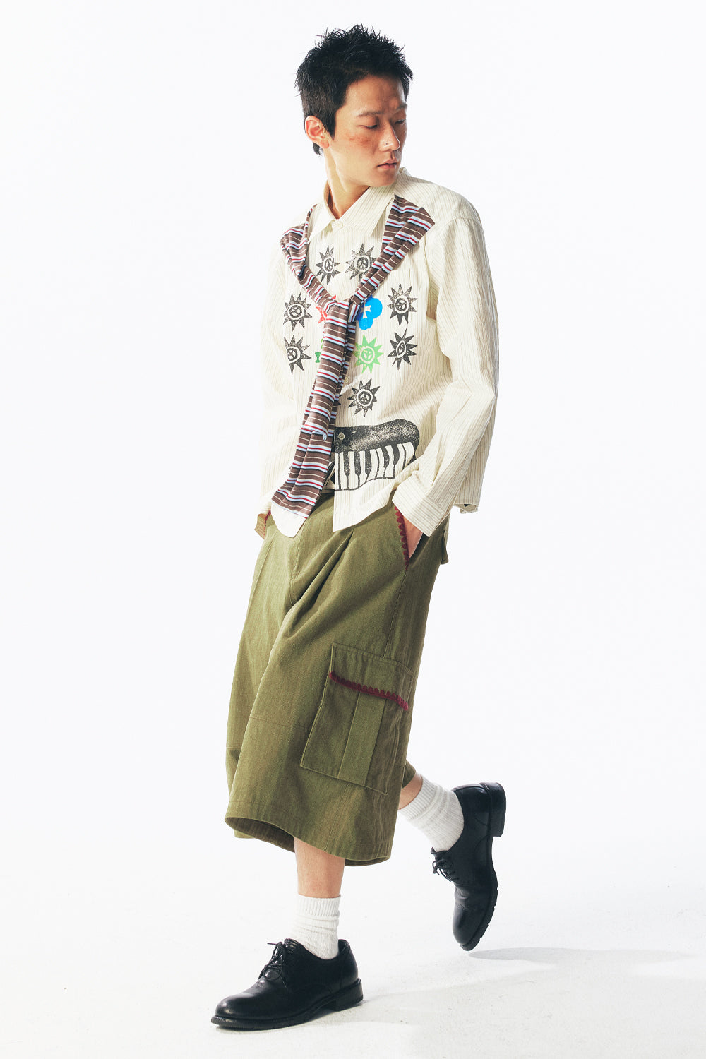 「ピーストーテム」フェイクスリーブシャツ