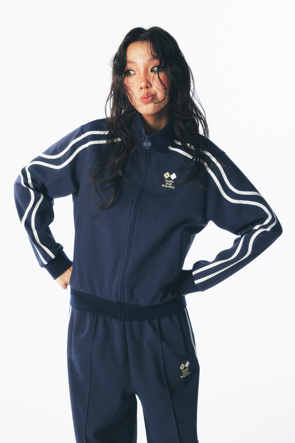 カーブストライプベーシックトラックスーツ（トップス+パンツ）